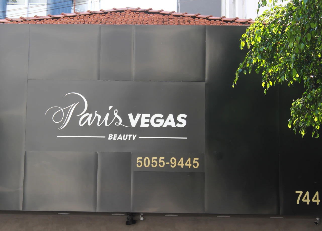 image-paris-vegas-beauty-v1-01